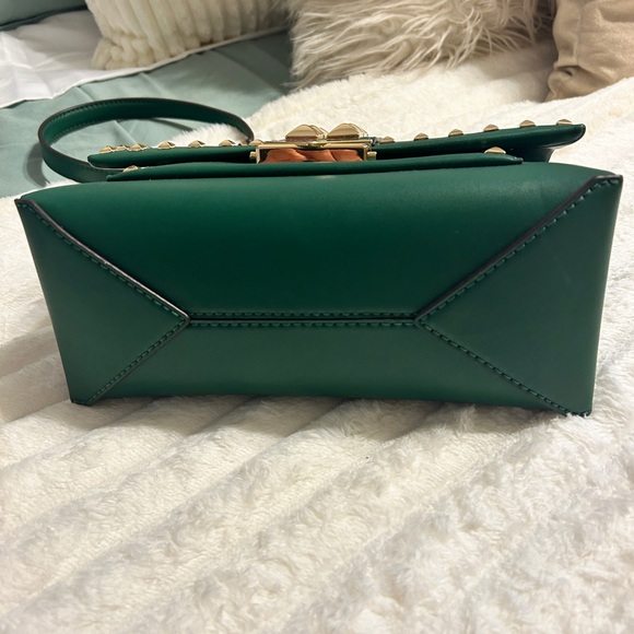 Michael Kors Green Studded Women's Bag - Picture 5 of 12